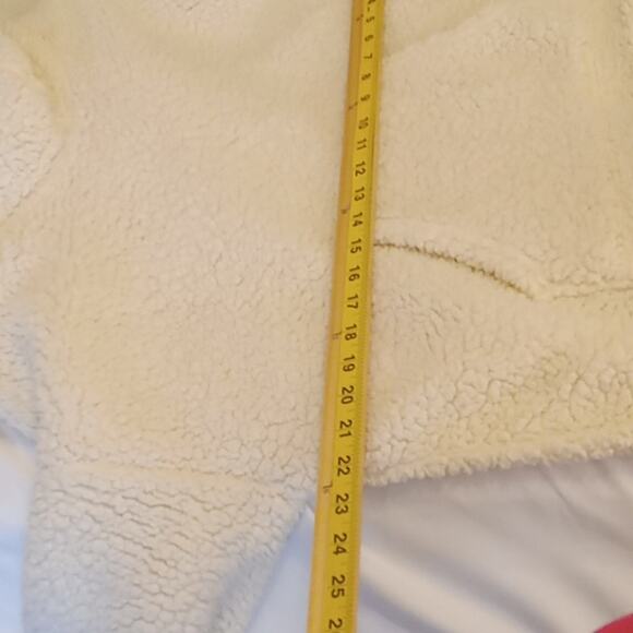 LUSH Women's Faux sherpa Medium cream pocketed hoodie.Casual,Atleisure,Winter - Picture 6 of 8